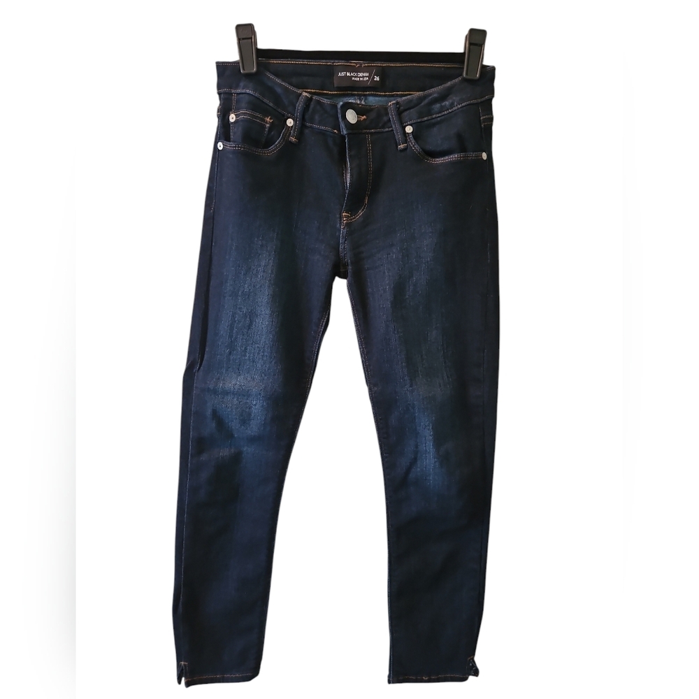 Women's Denim Jeans size 26, cropped/ankle
